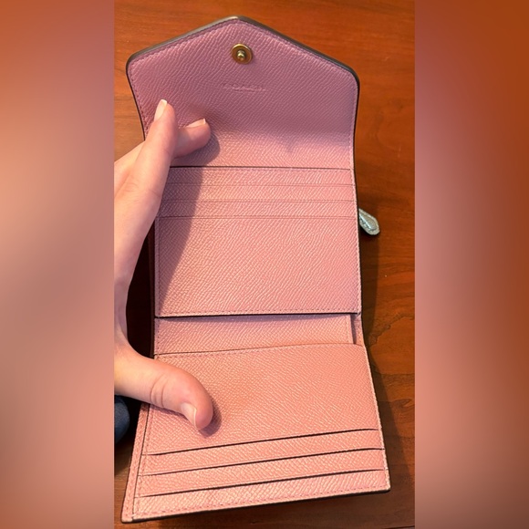 Coach Small Wyn Wallet Colorblock - Picture 4 of 7